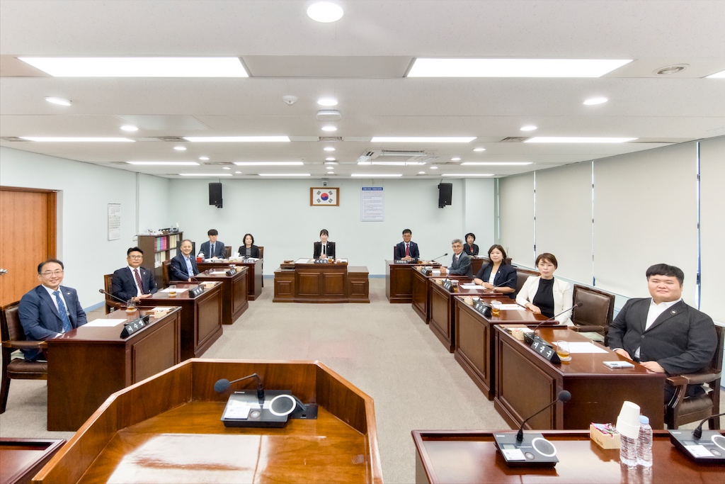 행정위원회