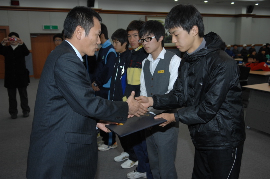 제1회 강릉시장기 육상경기대회(2008.11.19) 대표이미지