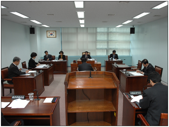 의장단 및 상임위원장 간담회(2010.08.17) 대표이미지