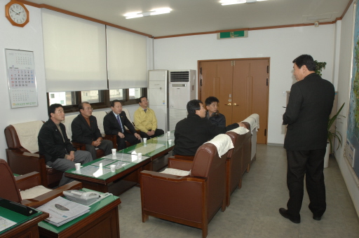 태안 기름유출 피해주민 위문품 전달(2008.1.17) 대표이미지