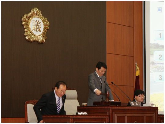 강릉시 자율방범연합대 제8 9대 대장 이취임식(2012.01.30) 대표이미지