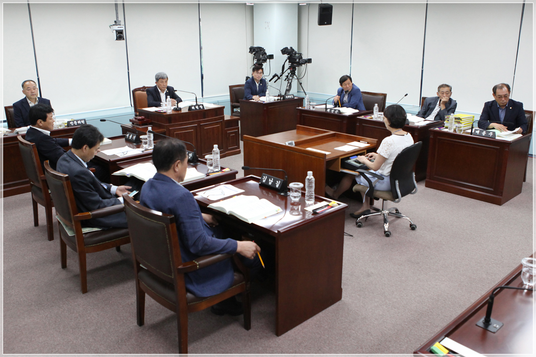 제253회 강릉시의회 제1차 정례회 산업건설위원회 행정사무감사(2016.07.14) 대표이미지