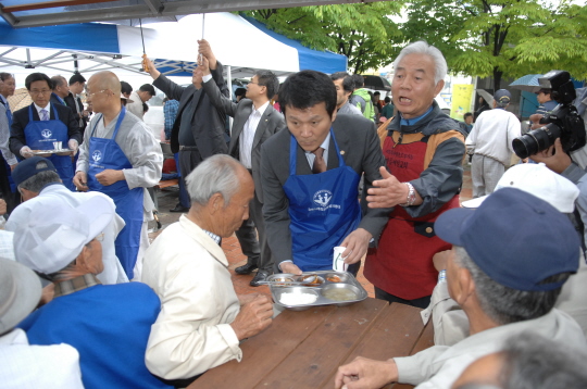 강릉 자원봉사 릴레이 출발식 및 자원봉사 비젼선포식(2009.5.11) 대표이미지