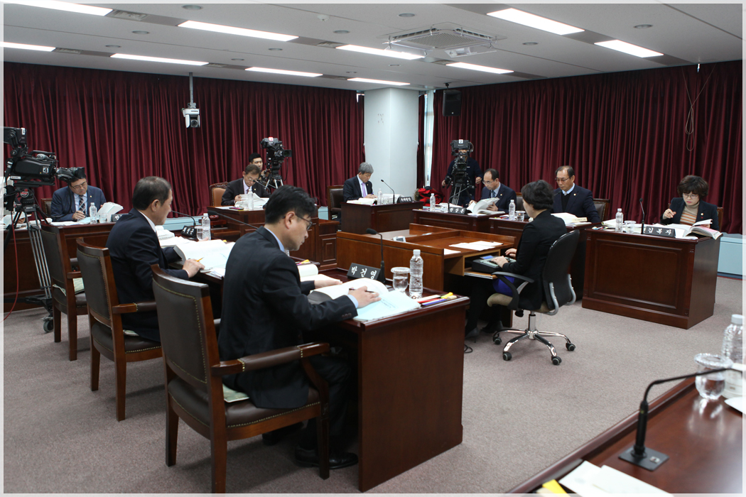 제249회 강릉시의회 제2차 정례회 산업건설위원회(2015.12.04) 대표이미지