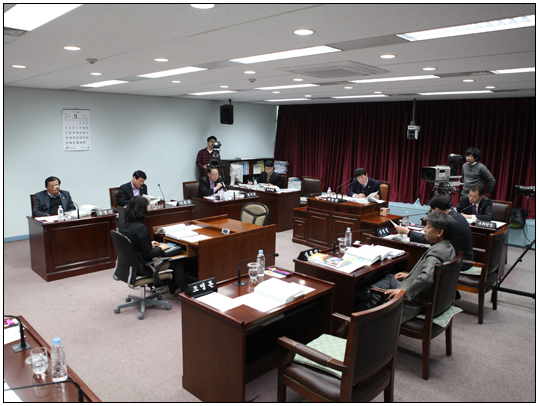 제227회 강릉시의회 제2차 정례회 산업건설위원회 행정사무감사(2012.11.30) 대표이미지