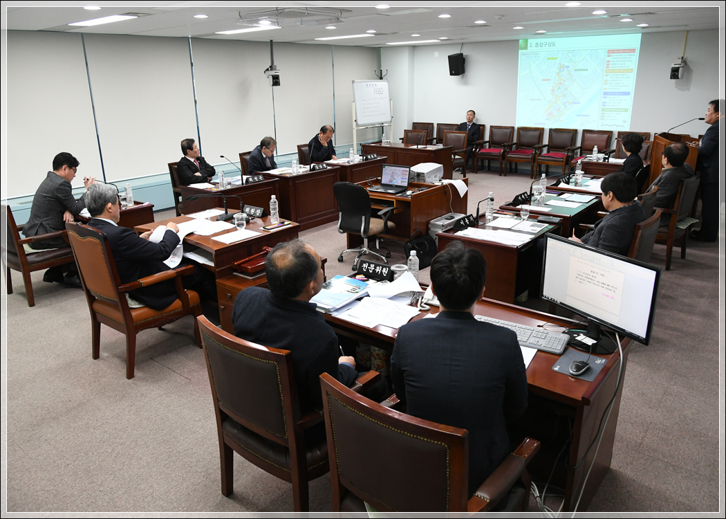 제265회 강릉시의회 임시회 산업건설위원회(2018.03.13.) 대표이미지