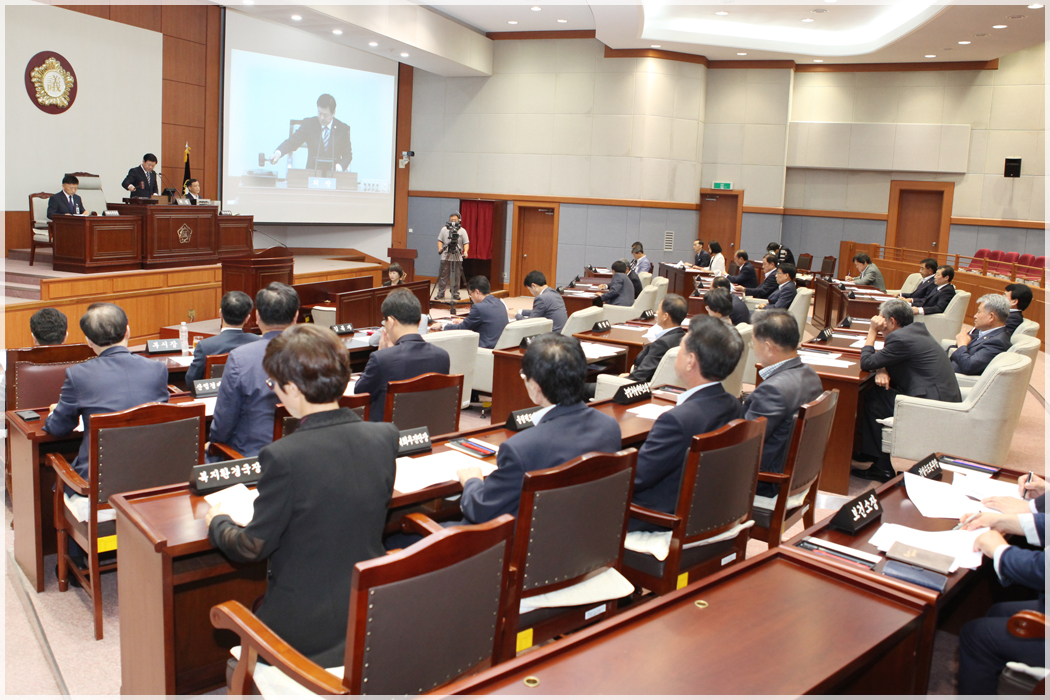제247회 강릉시의회 임시회 제1차 본회의(2015.09.15) 대표이미지