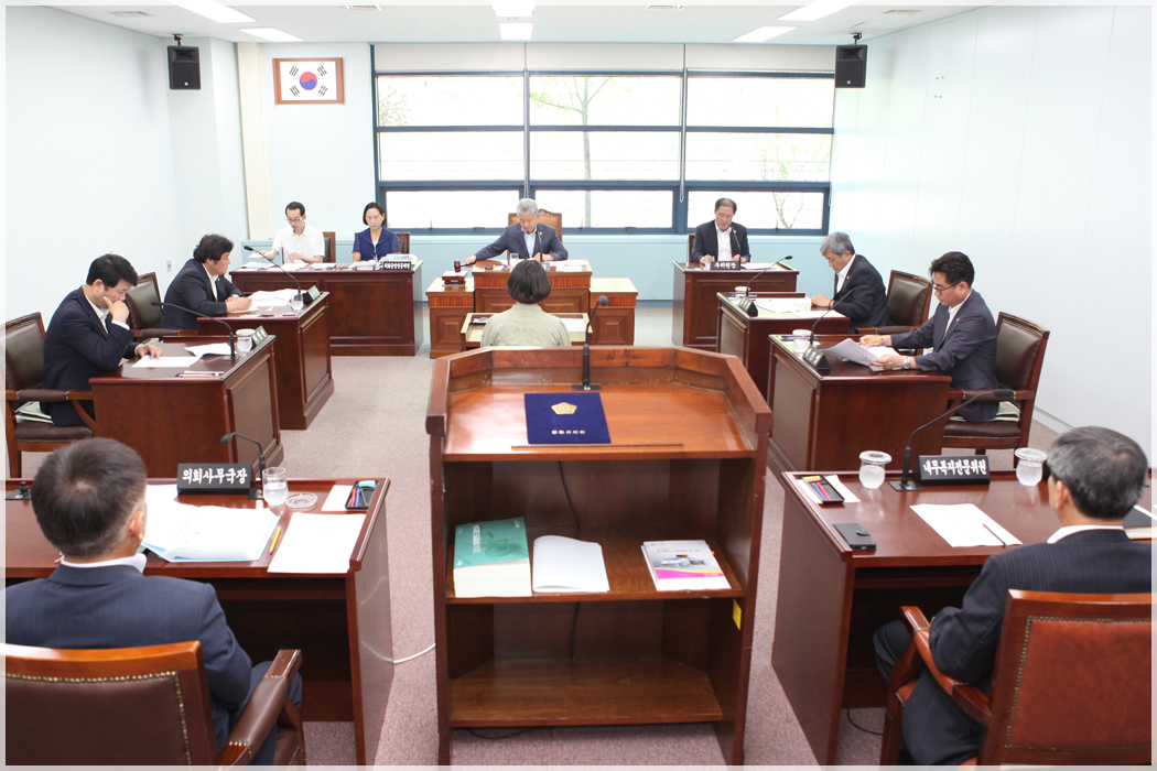 제246회 강릉시의회 제1차 정례회 제1차 운영위원회 대표이미지