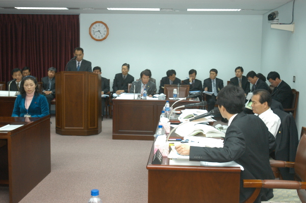 제184회 정례회중 예산결산위원회(2006.12.15) 이미지(1)