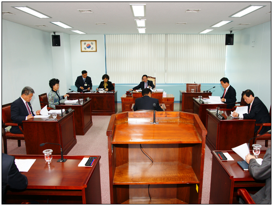 신임 기무부대장 부임인사 의회방문 (09.11.13) 대표이미지