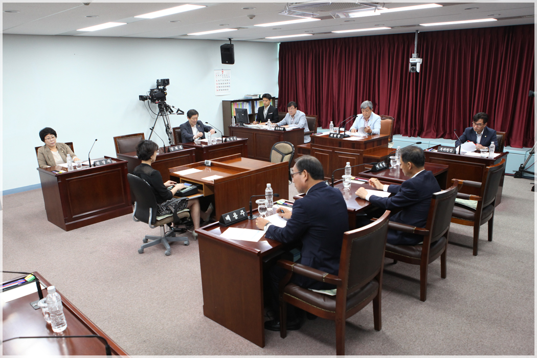 제4차 강릉 군비행장 주변마을 피해대책 특별위원회(2015.07.17) 대표이미지
