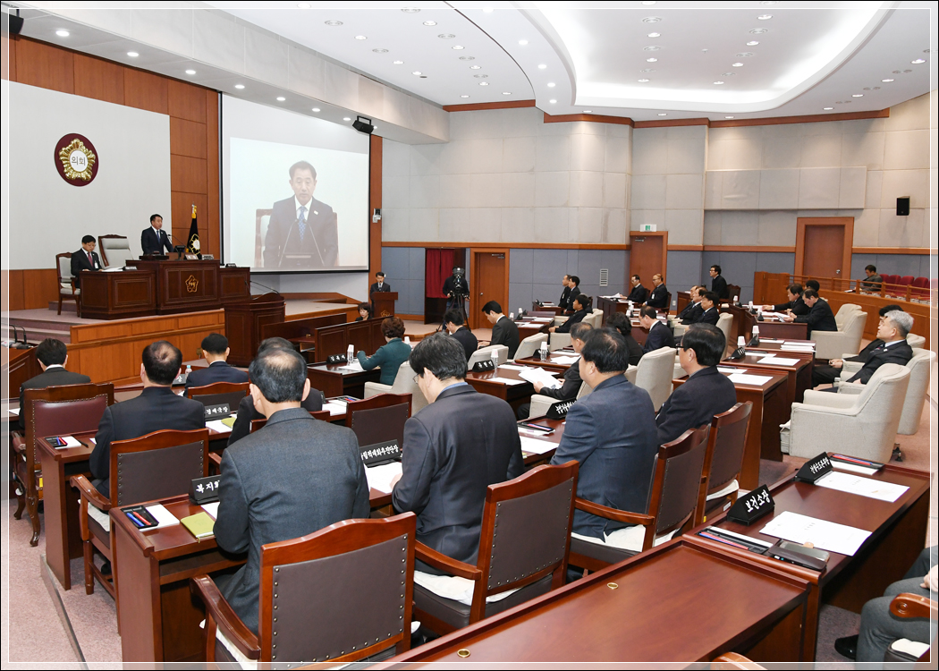 제264회 강릉시의회 임시회 제1차 본회의(2018.01.15.) 대표이미지