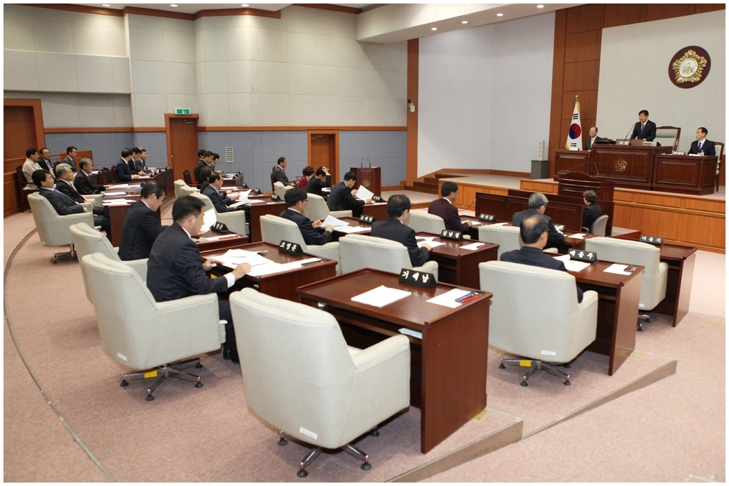 제241회 강릉시의회 임시회 제2차 본회의(2014.10.30) 대표이미지