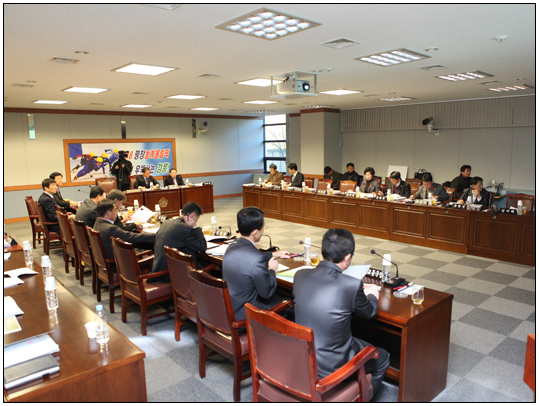 전체의원 간담회-동해안권 경제자유구역 추진 계획 등(2012.11.27) 대표이미지