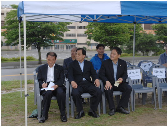 강릉시 이통장협의회장 접견(2011.03.30) 대표이미지