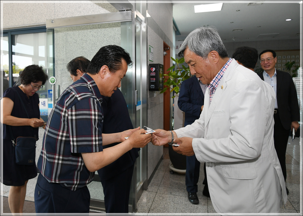 (2018.07.25.) 충북 음성군의회 방문단 접견 이미지(4)