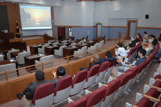 경희대 평화복지대학원생 의회방문(2008.6.24) 대표이미지