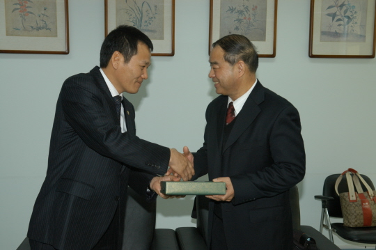 형주시 우호방문단 강릉시의회 방문(2008.12.9) 대표이미지