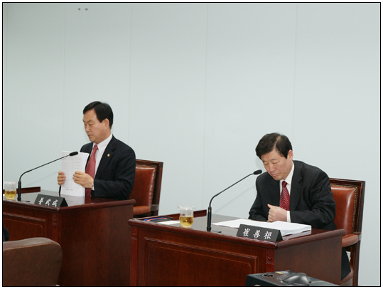제220회 강릉시의회 제2차 정례회 제3차 본회의(2011.12.21) 대표이미지