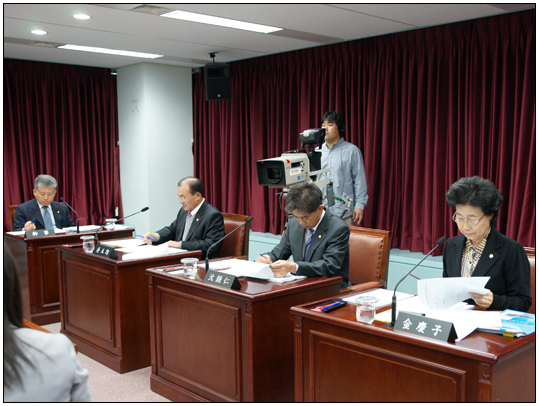 지역발전 유공시민 표창장 수여 대표이미지