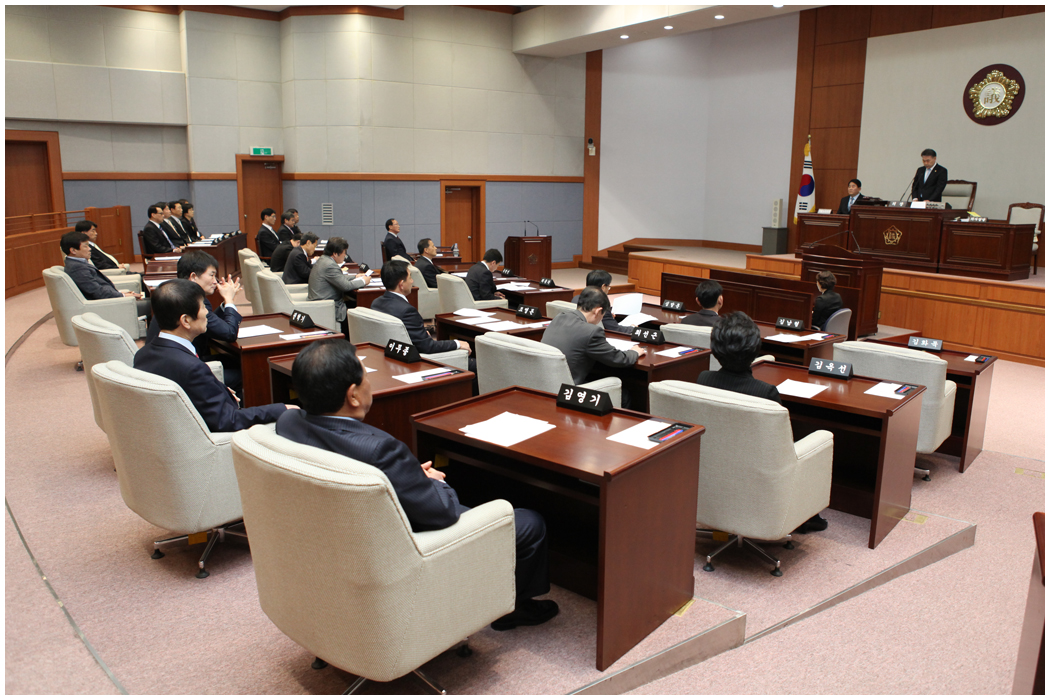 제235회 강릉시의회 임시회 제1차 본회의(2014.04.14) 대표이미지