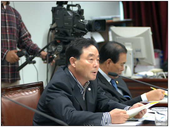 제214회 강릉시의회 임시회 제1차 본회의(2011.02.21) 대표이미지