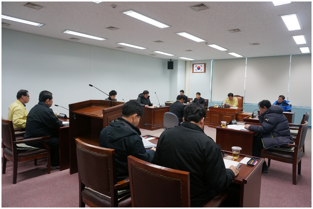 제233회 강릉시의회 정례회 폐회중 운영위원회(2014.02.14) 대표이미지