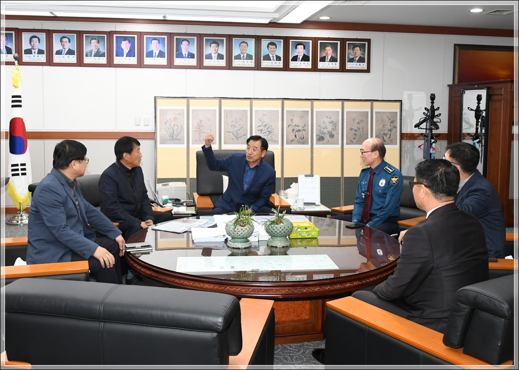김영관 강릉경찰서장 접견(2018.04.05.) 대표이미지