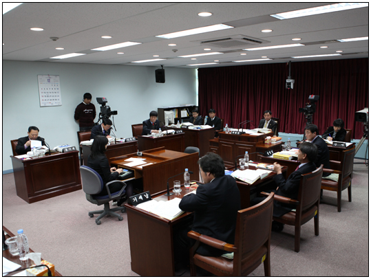 산업건설위원회 2012년 당초예산안 심사(2011.12.13) 대표이미지