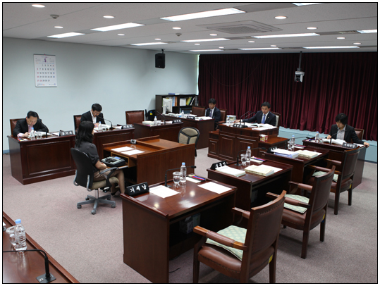 제223회 강릉시의회 임시회 산업건설위원회(2012.05.18) 대표이미지
