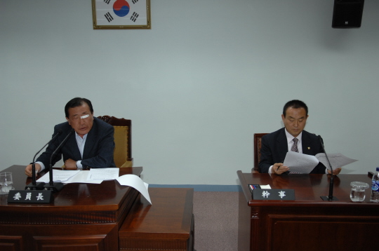내무복지위원회 회의(2008.11.4) 대표이미지