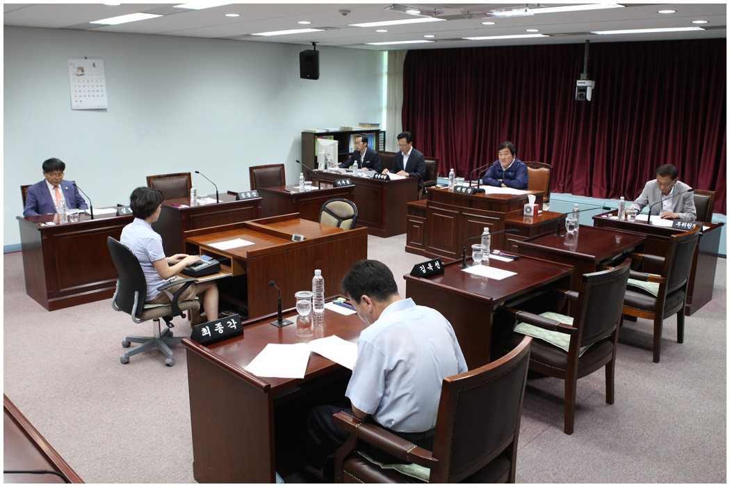 강릉 군비행장주변마을 피해대책 특별위원회(2014.06.25) 대표이미지