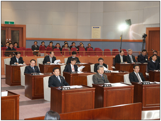 해병대 강릉시전우회 회장단 및 감사 이취임식(2014.03.01) 대표이미지