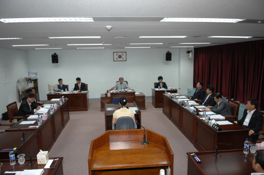 제196회 제1차정례회 중 예산결산위원회 회의(2008.7.11) 대표이미지