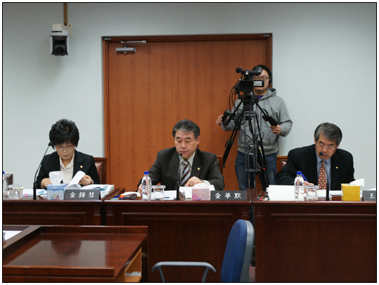 강릉성덕등불학교 졸업식(2010.12.17) 대표이미지