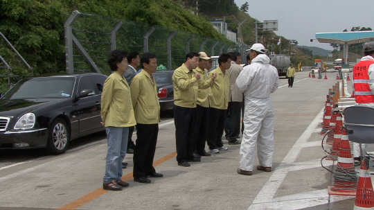 조류독감 방역활동 현장확인(2008.5.9) 대표이미지