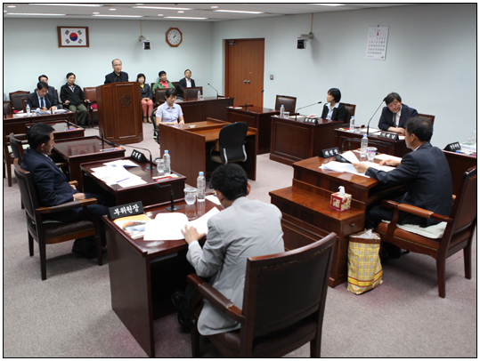 제230회 강릉시의회 임시회 예산결산특별위원회(2013.05.24) 대표이미지