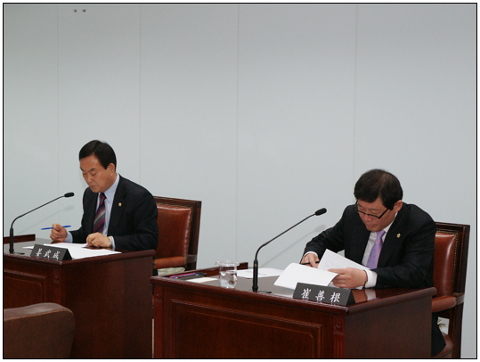 강릉YWCA 회장 이취임식(2013.02.05) 대표이미지