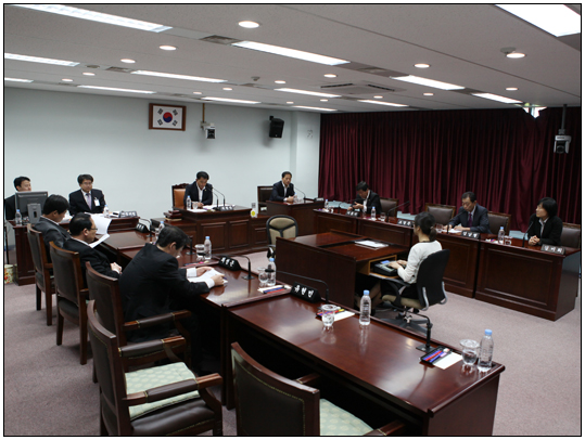 강릉 군비행장주변마을피해대책특별위원회(2012.09.06) 대표이미지