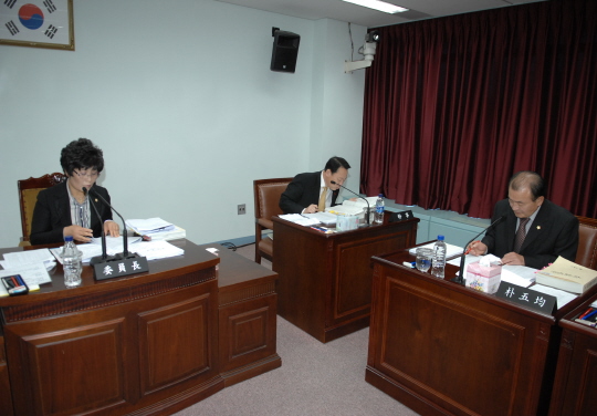 제199회 정례회 예산결산위원회 회의(2008.12.15) 대표이미지