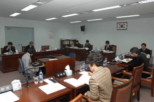 제191회 제2차정례회중 내무복지위 예산안심의(2007.12.10) 대표이미지