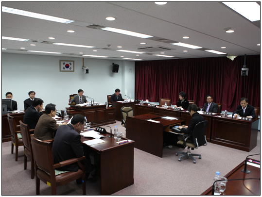 제221회 강릉시의회 임시회 내무복지위원회(2012.02.01) 대표이미지