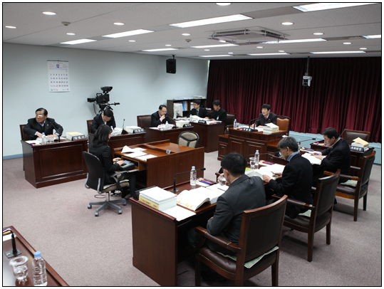 제227회 강릉시의회 제2차 정례회 산업건설위원회 당초예산안 심사(2012.12.12) 대표이미지