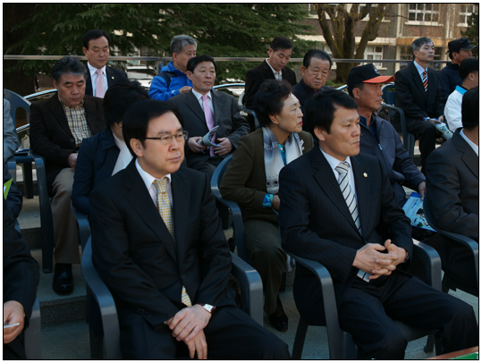 제207회 강릉시의회 임시회 제2차 본회의(2010.04.12) 대표이미지