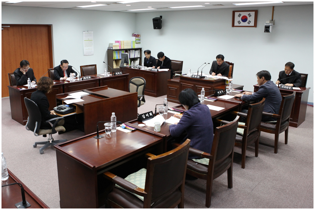 제233회 강릉시의회 제2차 정례회 예산결산특별위원회(2013.12.20) 대표이미지