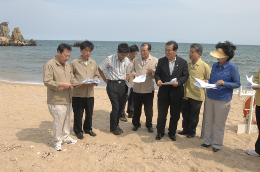 산업건설위원회 동해시추암해변 너울성파도 복구현장견학(2007.9.12) 대표이미지