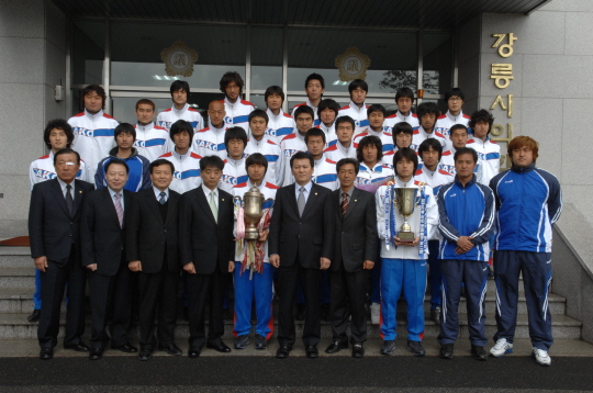 제57회 대통령배우승 강릉시청축구단 의회방문(2009.3.30) 대표이미지