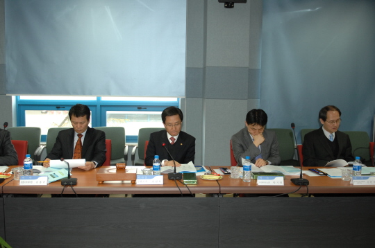 강릉과학산업진흥원 정기이사회(2009.2.24) 대표이미지