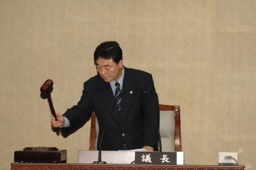 제188회임시회 제1차정례회 중 시정 질문(2007.7.16) 대표이미지