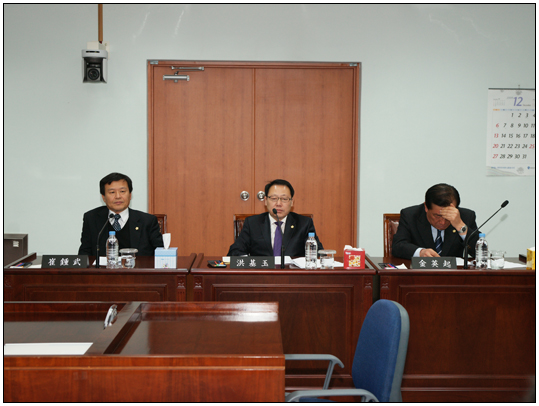 제9회 강릉경포배 오픈 배드민턴대회 개회식(2013.05.12) 대표이미지